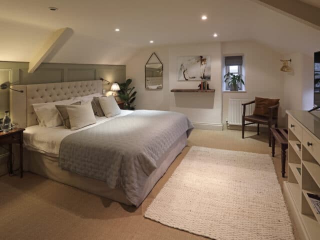 The Feathered Nest, inn in Nether Westcote