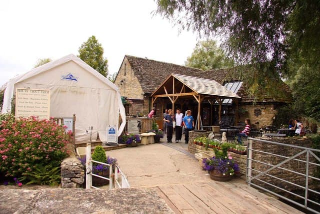 Bibury Trout Farm, family in Bibury